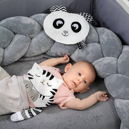 BABYONO 1533 Przytulanka - szeleścik HAPPY PANDA BLINK & SMILE 